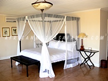 CHICHELE PRESIDENTIAL LODGE