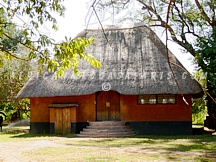 KAPANI LODGE